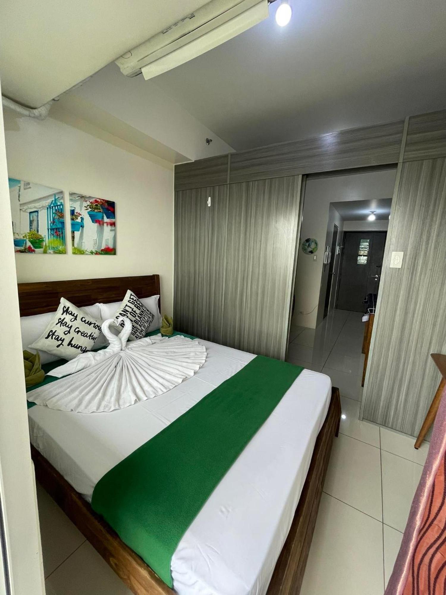 Green Residences Stays By Pbyy Manille Extérieur photo