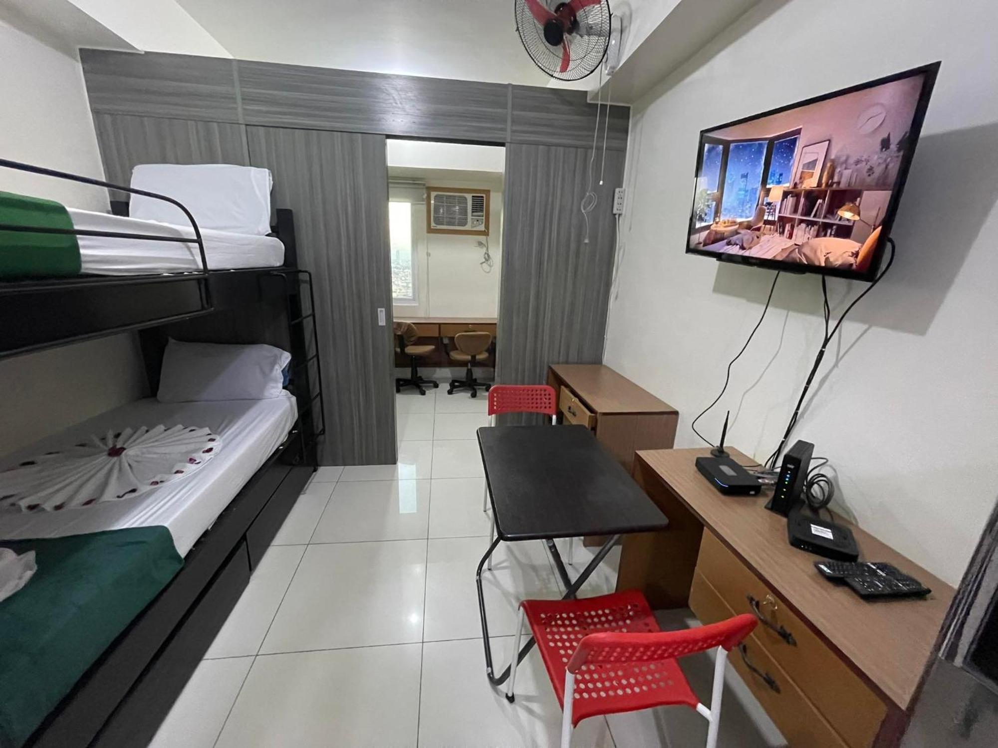 Green Residences Stays By Pbyy Manille Extérieur photo
